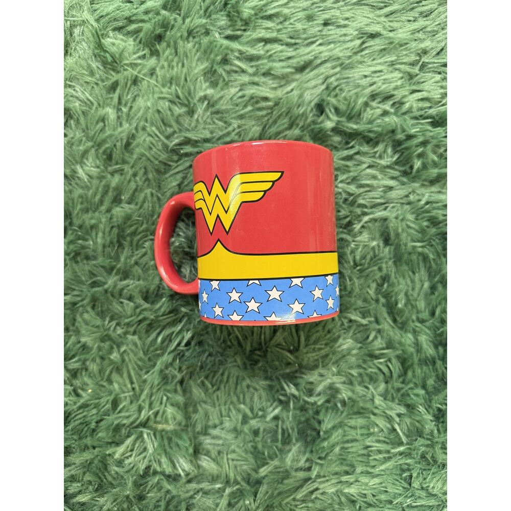 Wonder Woman DC Comics Logo Red Ceramic Coffee Mug Tea Cup Stars Licensed